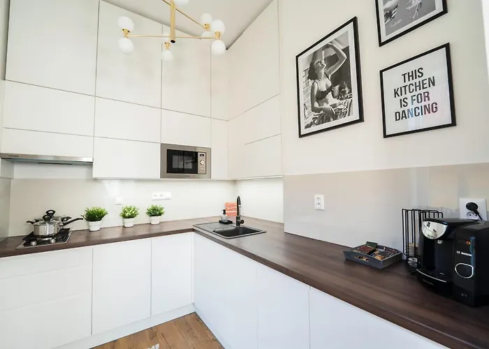Apartament Artelier - *